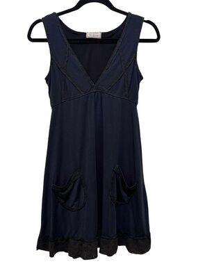 Free‎ People Black Sleeveless V-Neck dress with Pocket Details